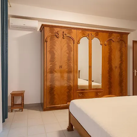 Panorama * ティラナ